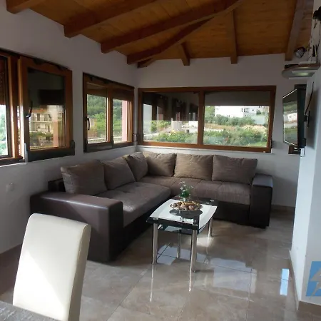 Apartment Nives Holiday *